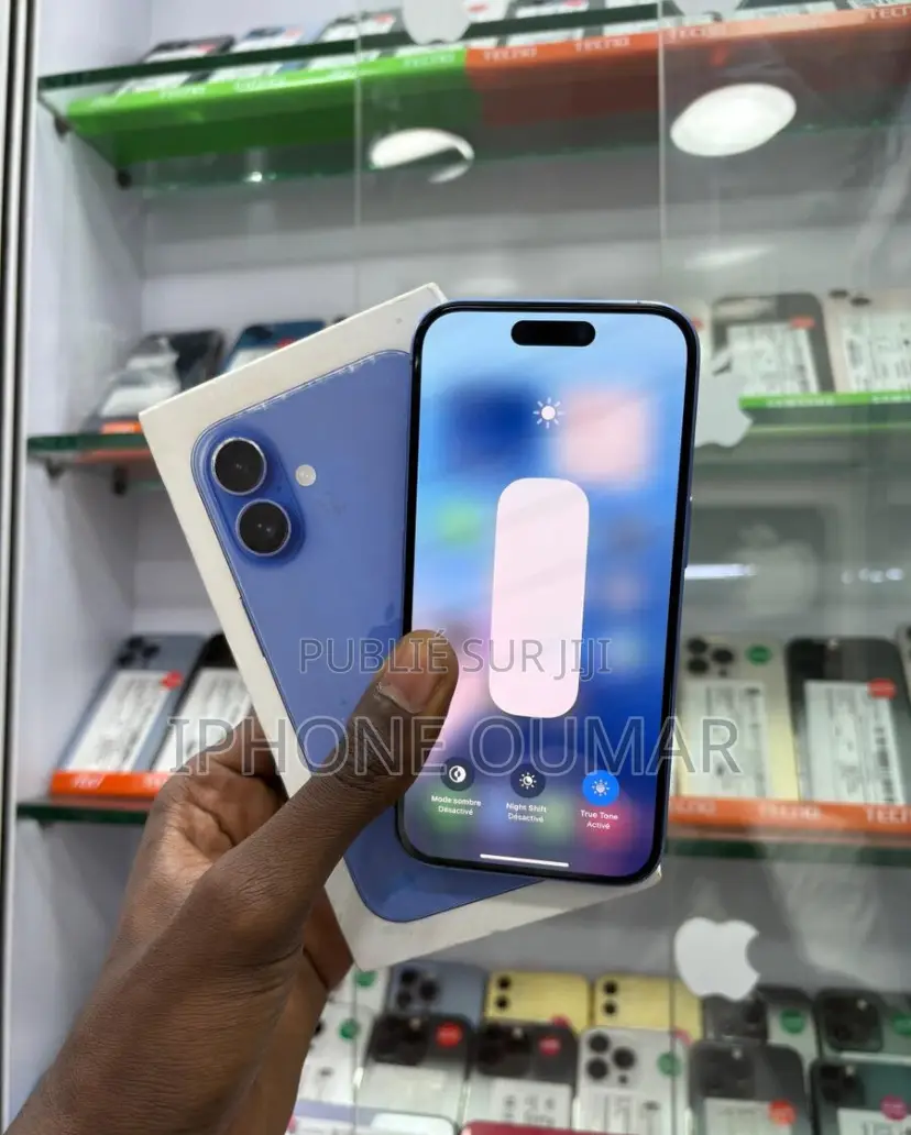 New Apple iPhone 16 256 GB Blue