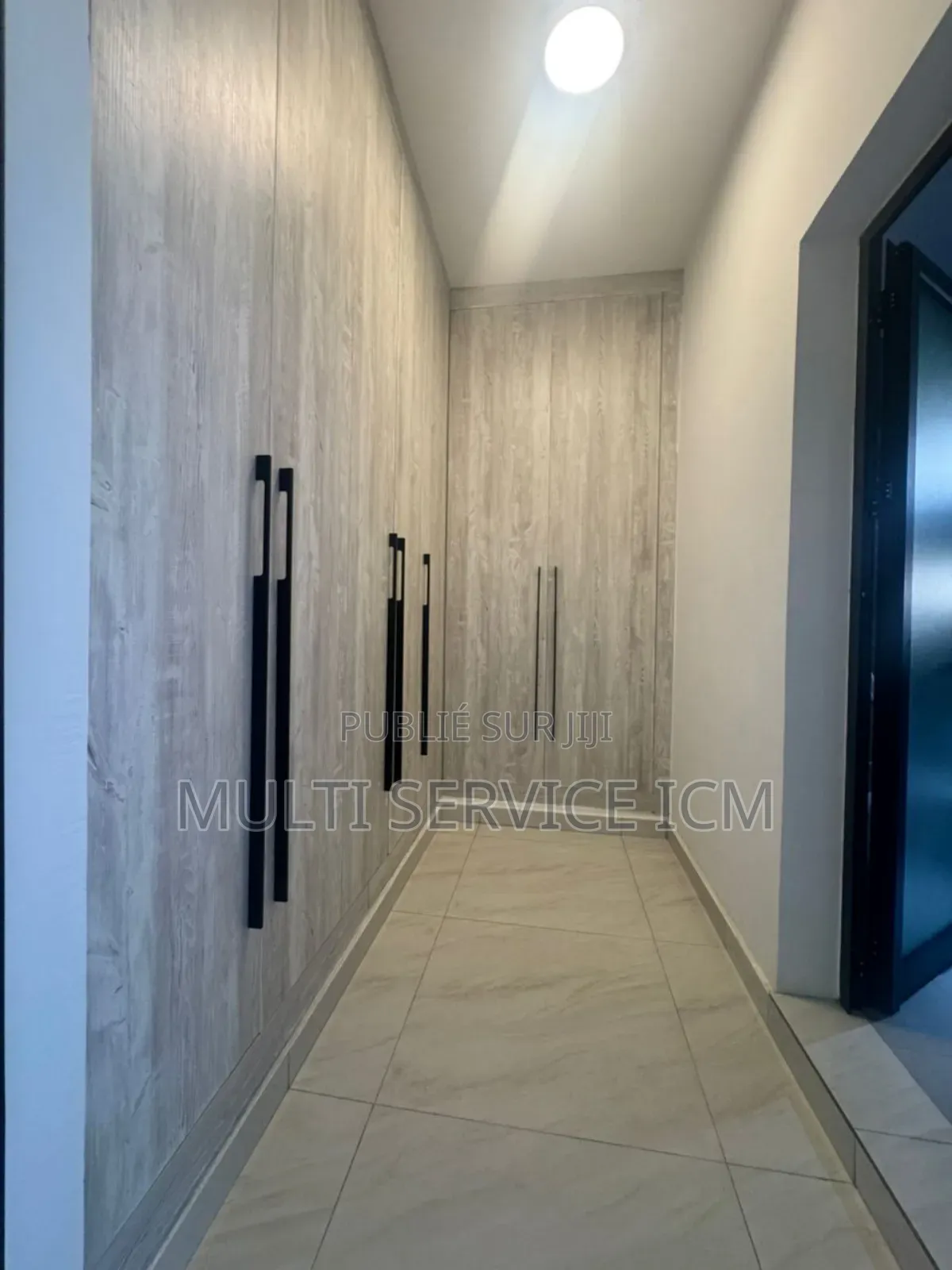 5chbre Duplex dans Ismaël Coulibaly, Cocody à Vendre