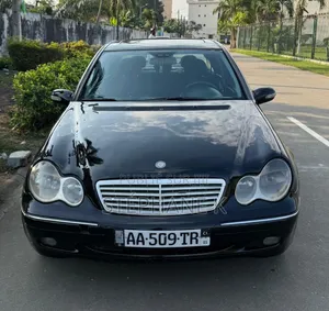 Mercedes-Benz C200 2003 Black