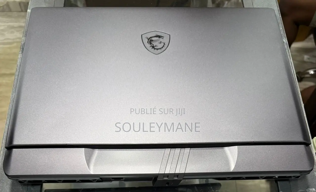 New MSI Vector 16 HX AI A2XWIG 32GB Intel Core Ultra 7 SSD 1T