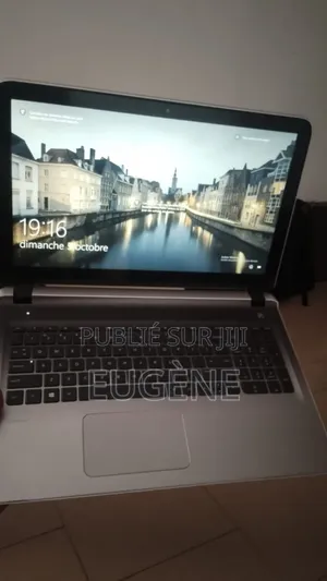 Photo - Ordinateur Portable HP Pavilion 15z 8GB Intel Core I7 HDD 512GB