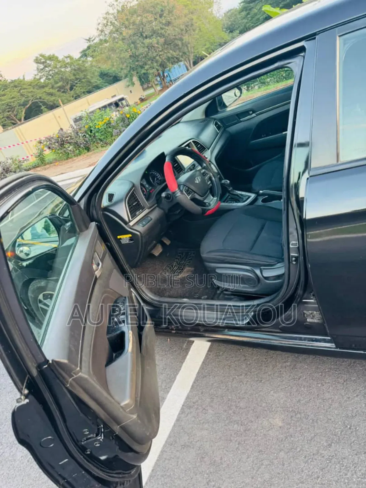 Hyundai Elantra 2017 Black