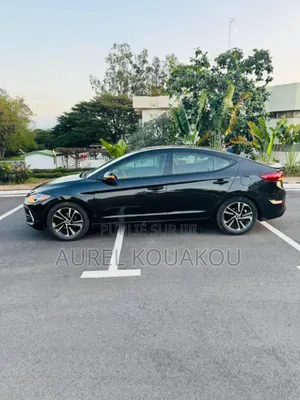 Hyundai Elantra 2017 Black