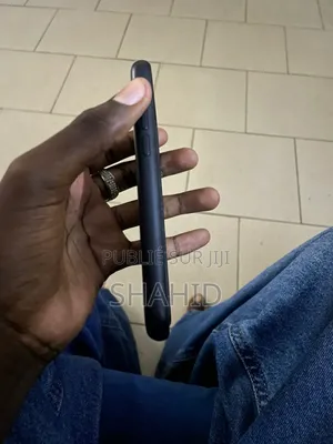 New Apple iPhone 11 Pro 64 GB Black