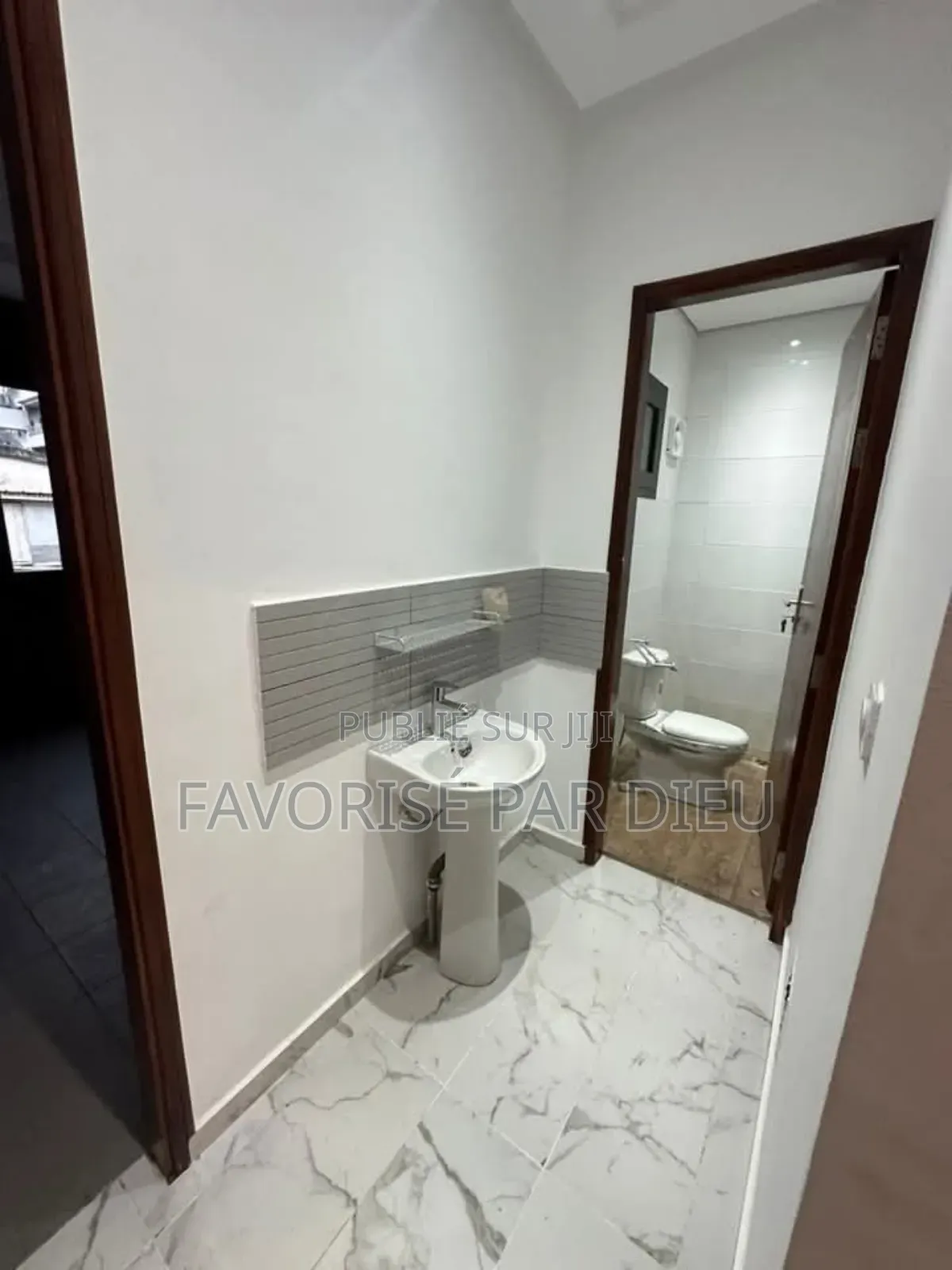 2chbre Appartement dans Cocody à Louer