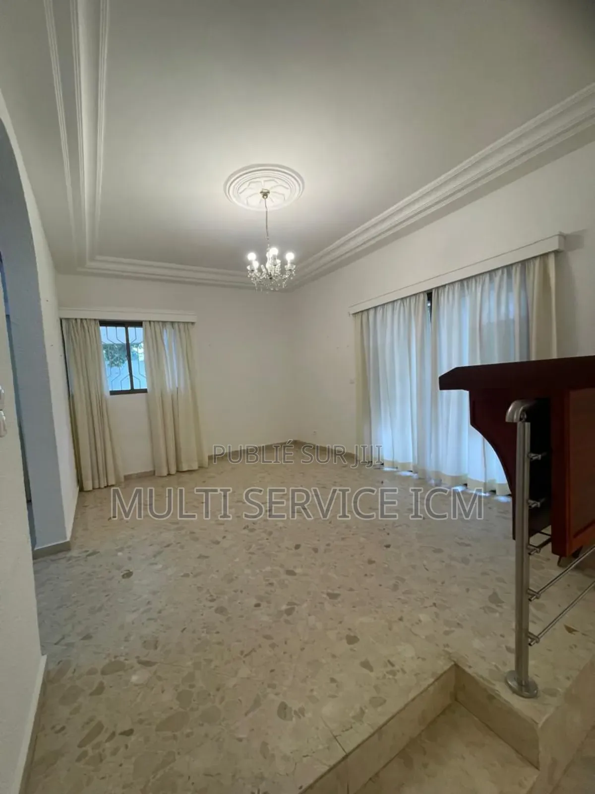 7chbre Duplex dans Ismaël Coulibaly, Cocody à Vendre