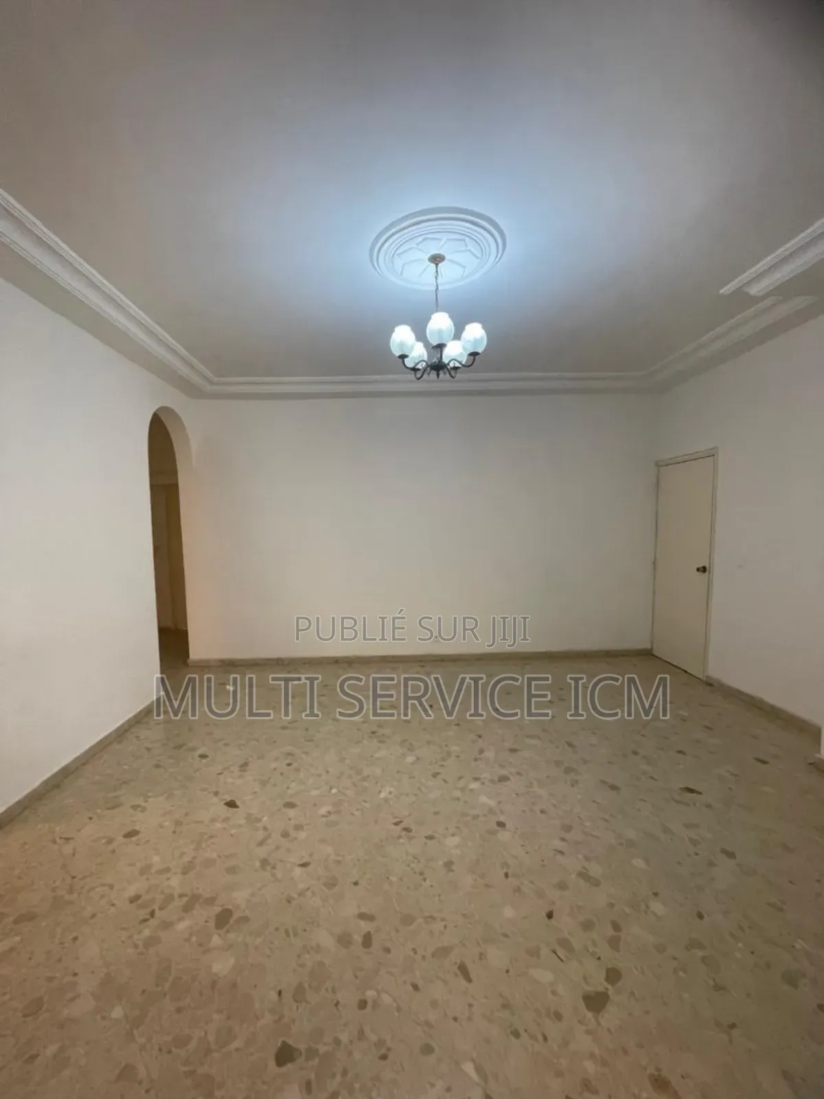 7chbre Duplex dans Ismaël Coulibaly, Cocody à Vendre