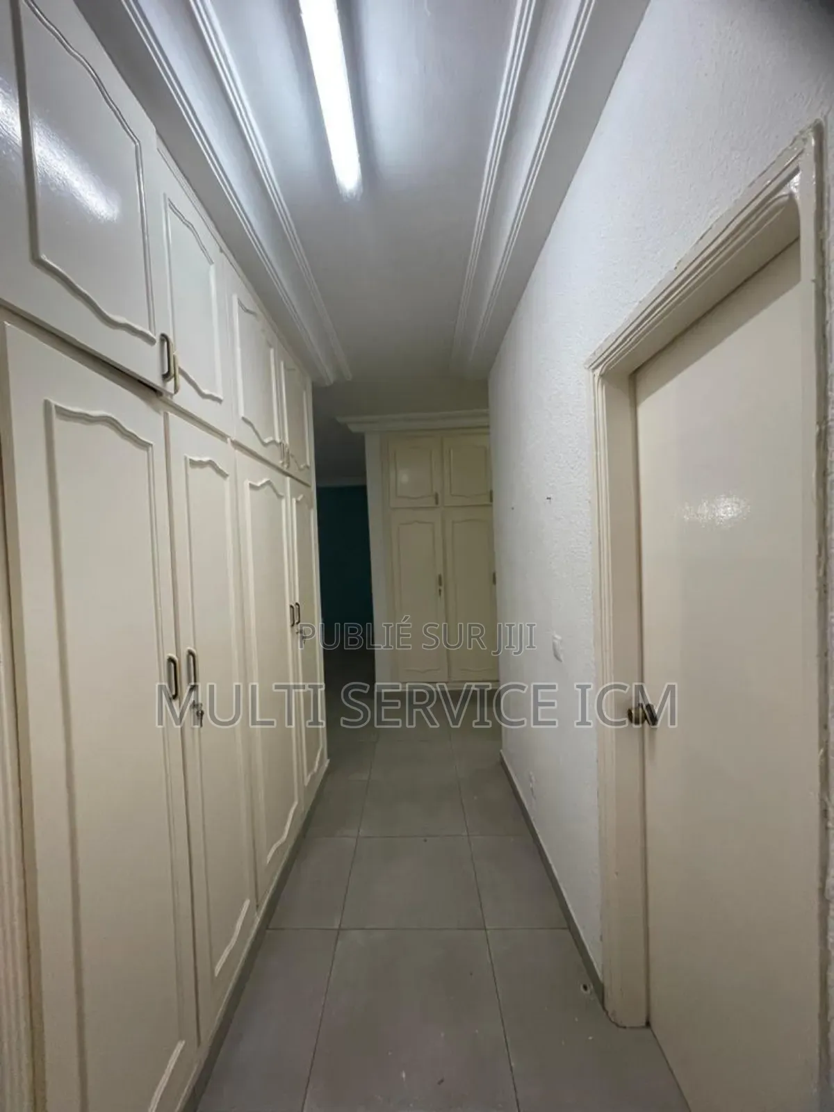 7chbre Duplex dans Ismaël Coulibaly, Cocody à Vendre