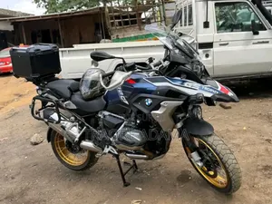 Photo - New BMW F 650 GS 2022