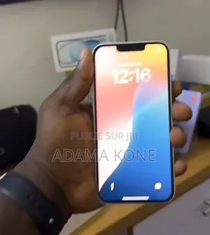 Photo - Apple iPhone 12 64 GB Blue