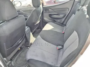 Mitsubishi L200 2021 Blanc