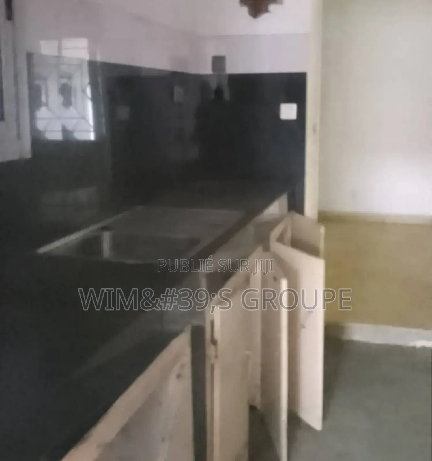 4chbre Villa dans Cocody à Vendre