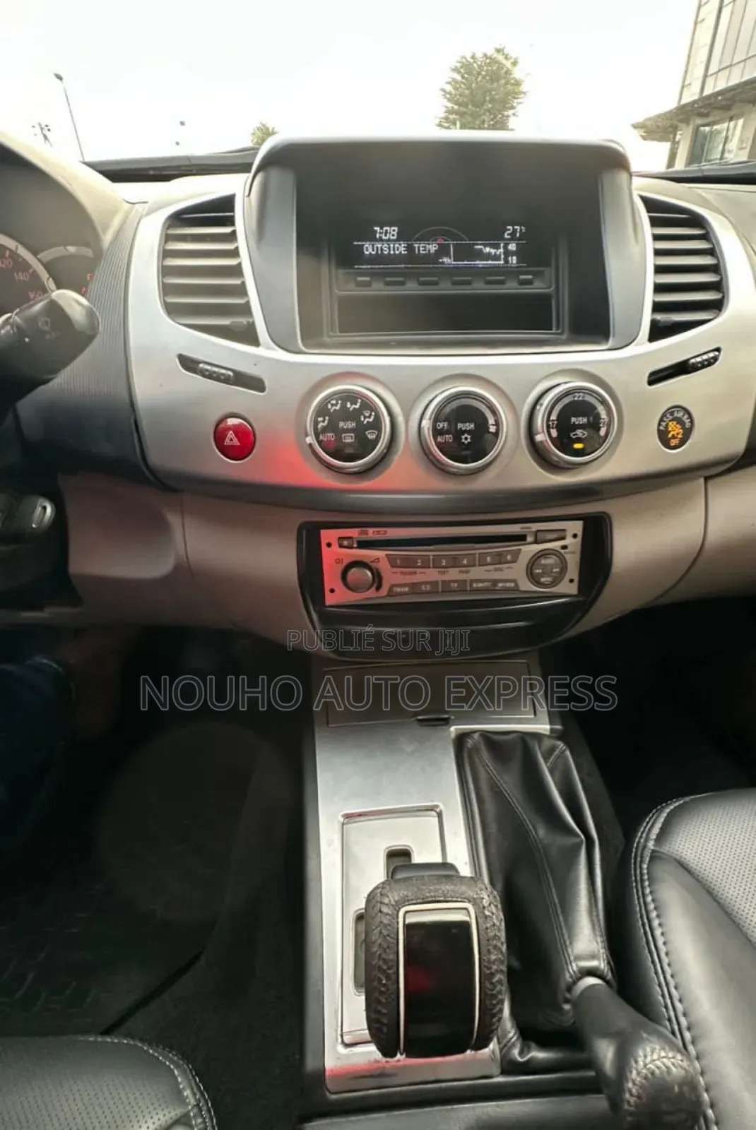 Mitsubishi L200 2013 Gris