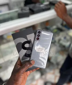 New Samsung Galaxy S21 5G 128 GB Black