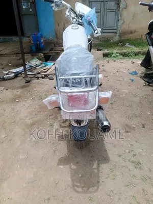 Neuf Motorcycle 2022