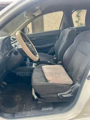 Suzuki Dzire 2024 Blanc