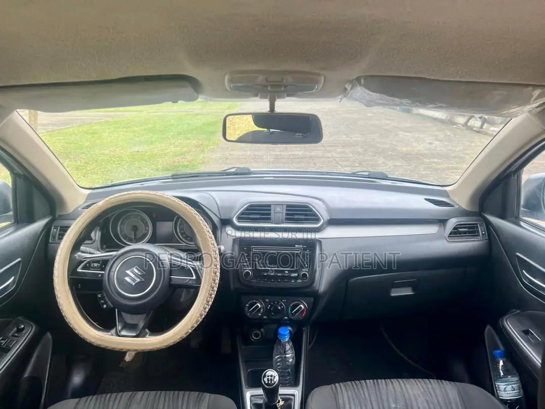 Suzuki Dzire 2024 Blanc