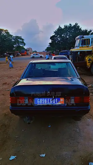 Mercedes-Benz 190 1998 Black