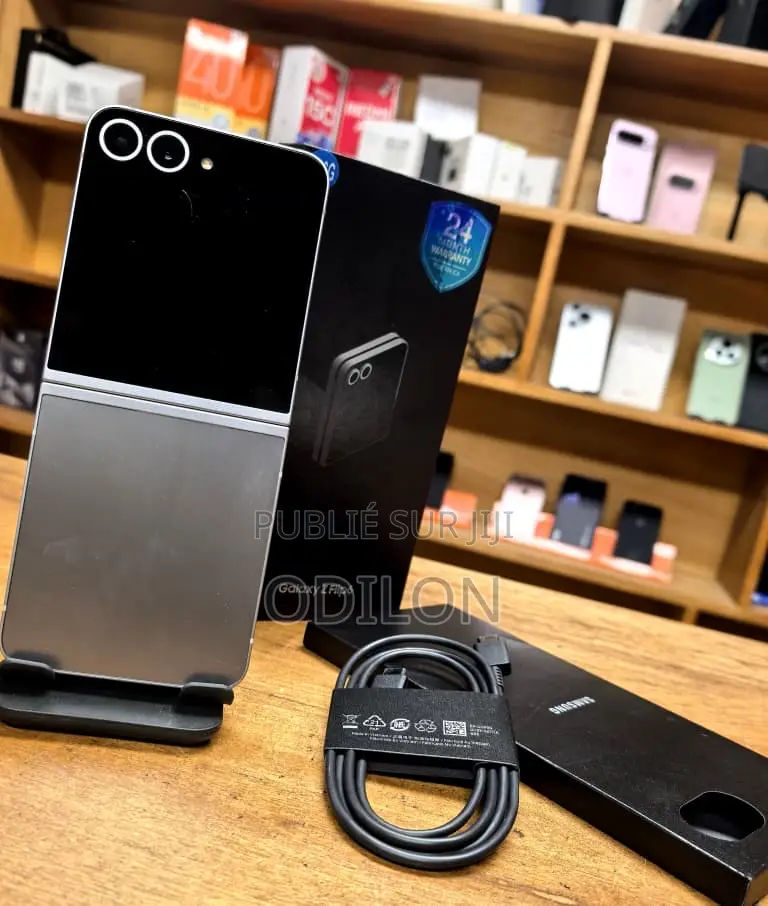 New Samsung Galaxy Z Flip6 256 GB Black