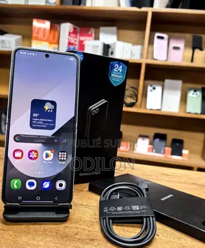 New Samsung Galaxy Z Flip6 256 GB Black