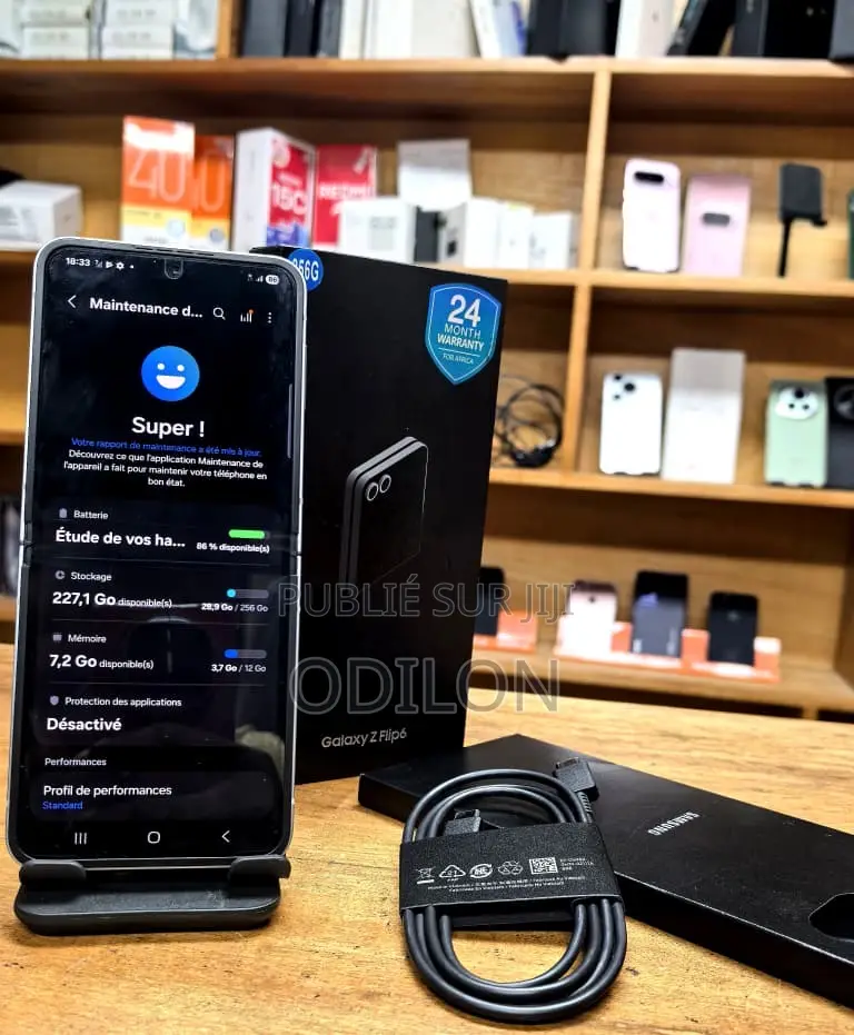 New Samsung Galaxy Z Flip6 256 GB Black