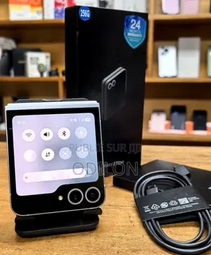 New Samsung Galaxy Z Flip6 256 GB Black