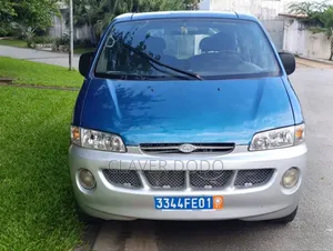 Photo - Hyundai H1 2007 Blue