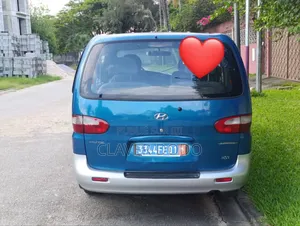 Hyundai H1 2007 Blue