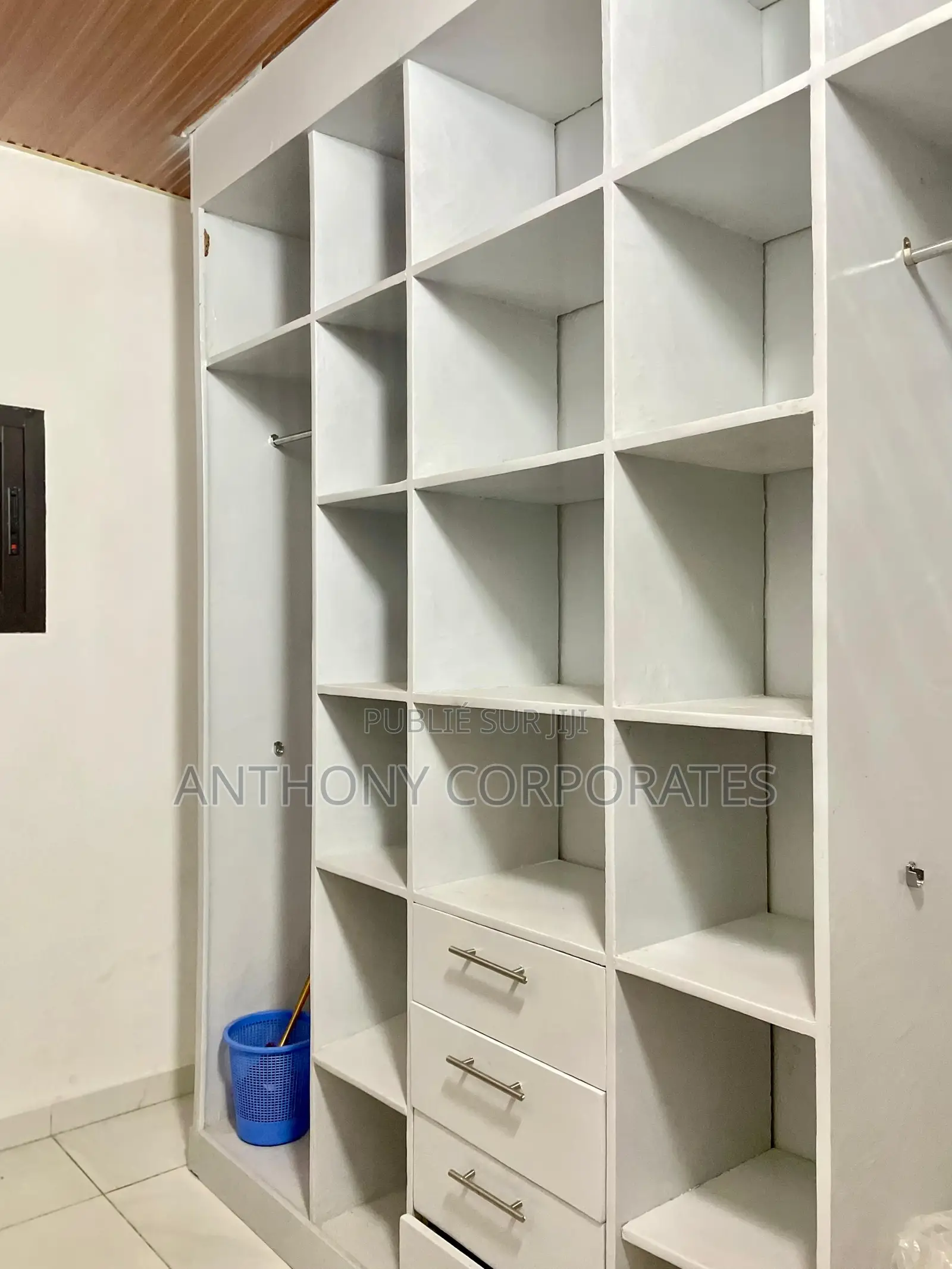 Location Appartements Meublés 4 Pièces - Cocody