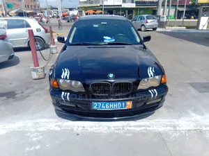 Photo - BMW 318i 2000 Black