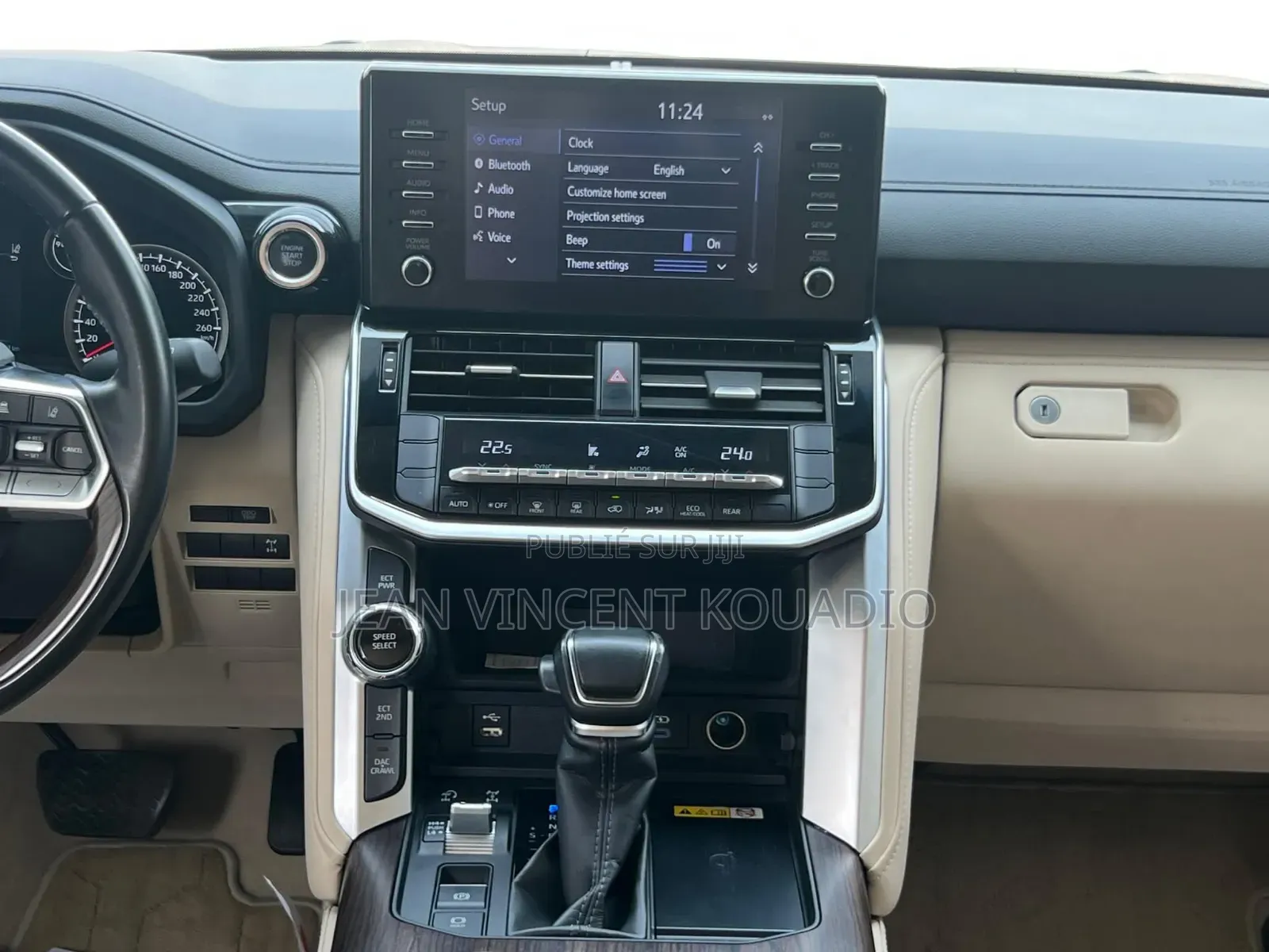 Toyota Land Cruiser 2022 Blanc cassé