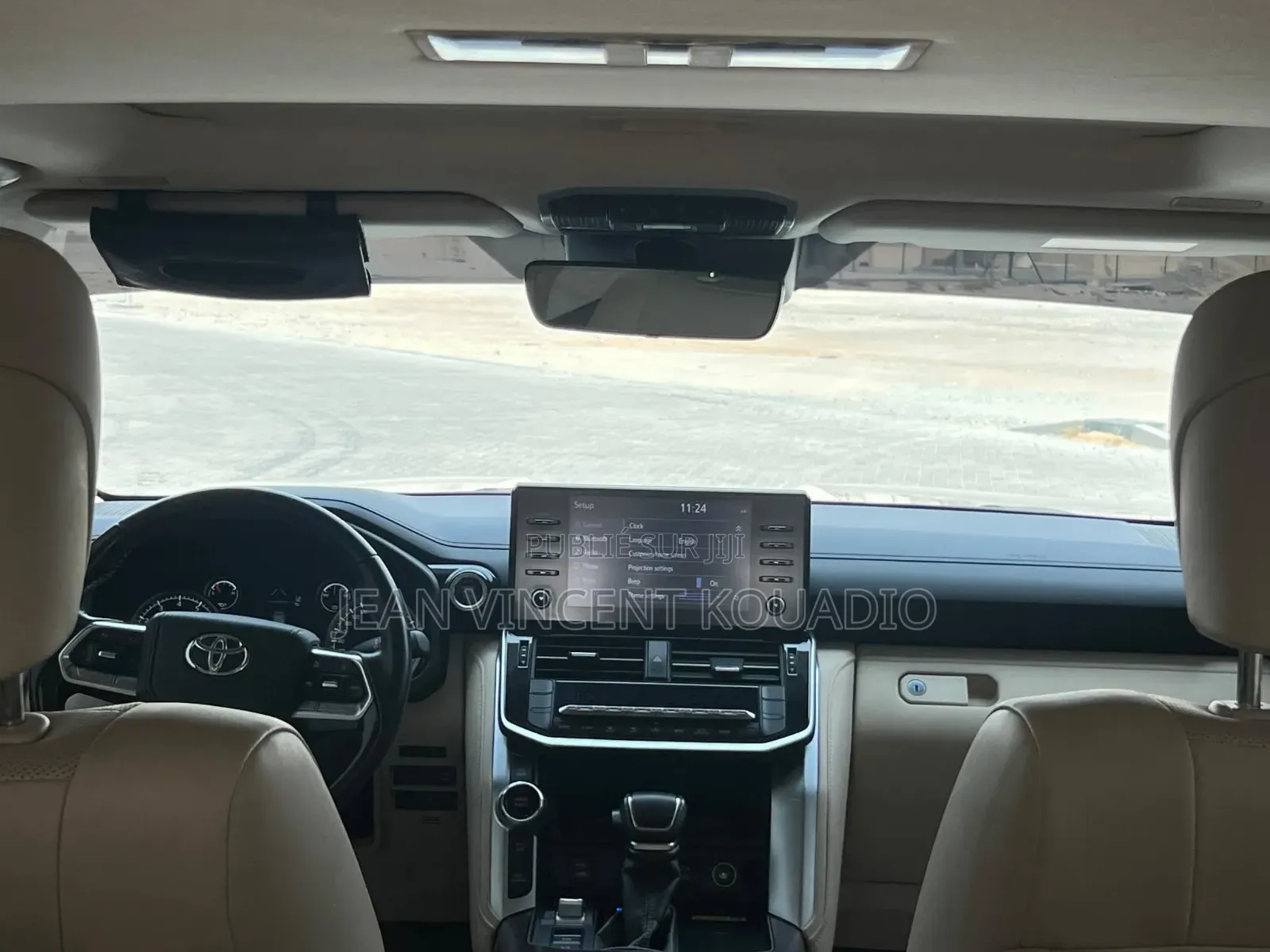 Toyota Land Cruiser 2022 Blanc cassé