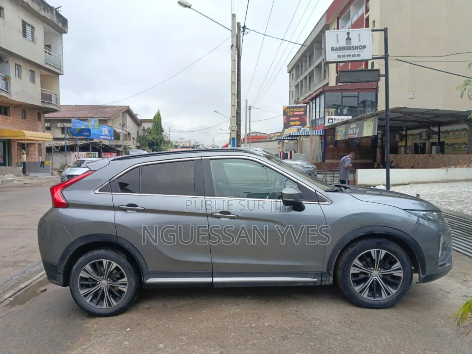 Mitsubishi Eclipse Cross 2020 Gris