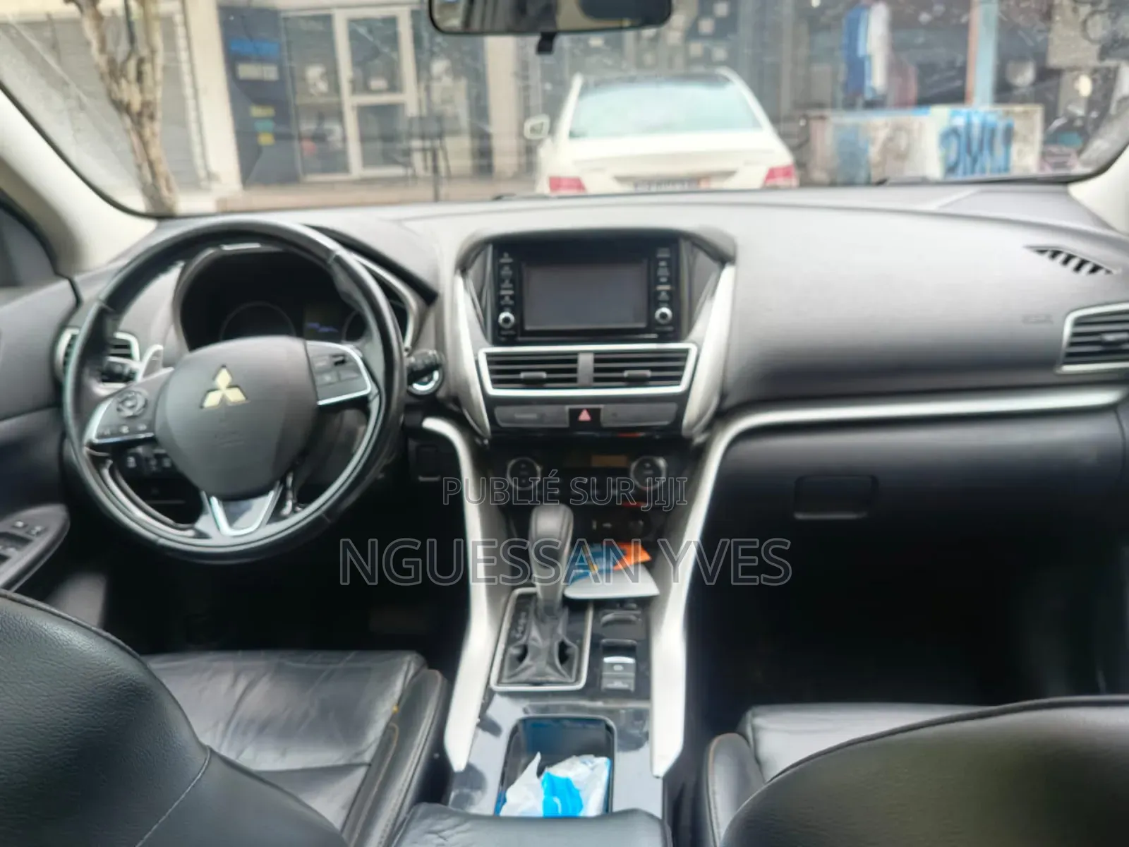 Mitsubishi Eclipse Cross 2020 Gris