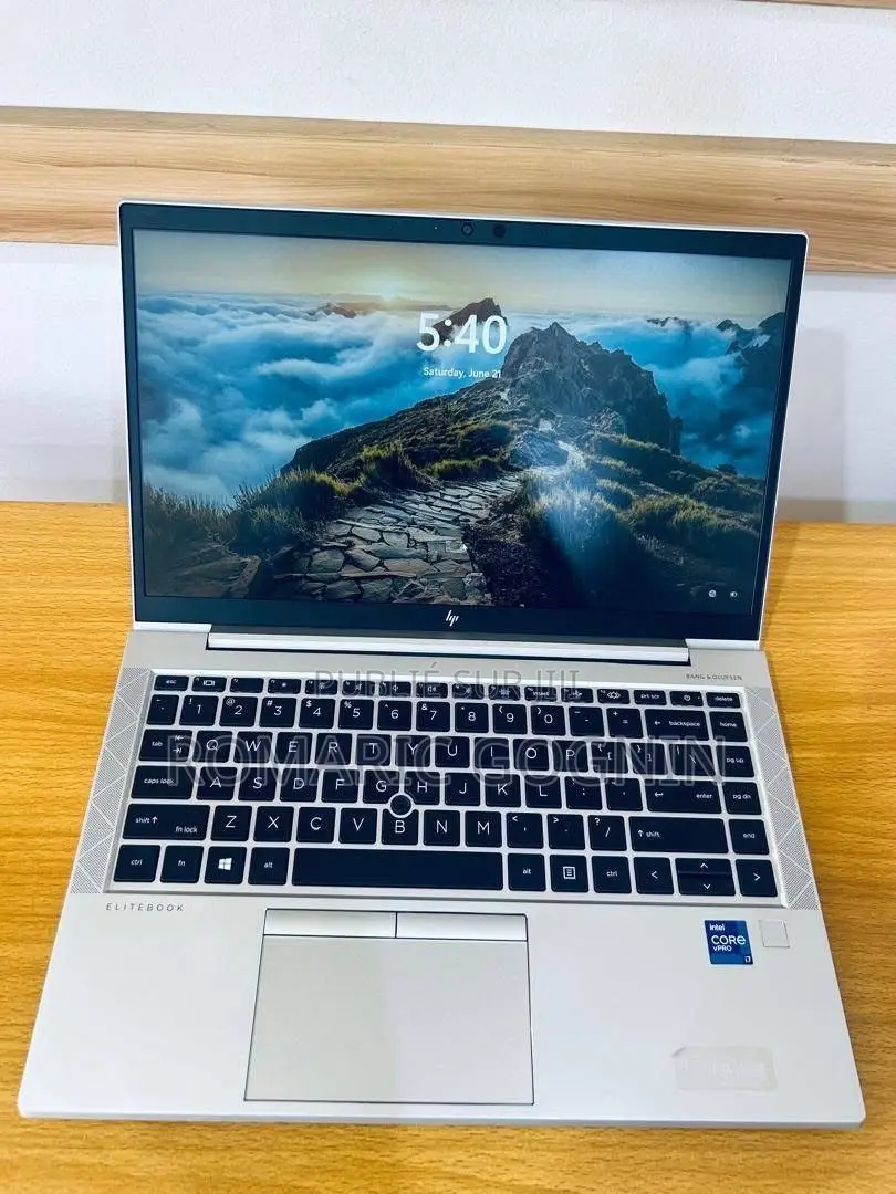 New HP EliteBook 840 G8 16GB Intel Core I5 SSD 256GB