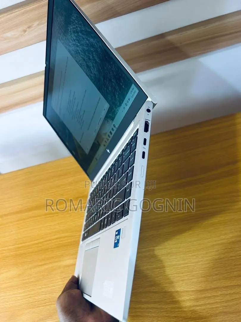 New HP EliteBook 840 G8 16GB Intel Core I5 SSD 256GB