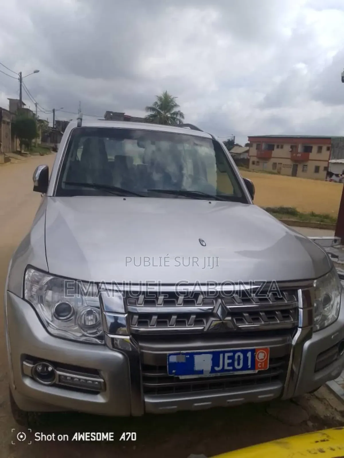 Mitsubishi Pajero 2018 Gris