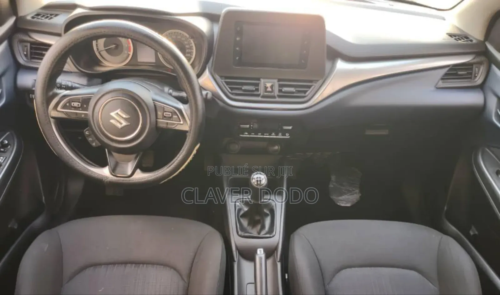 Suzuki Baleno 2024 Blanc