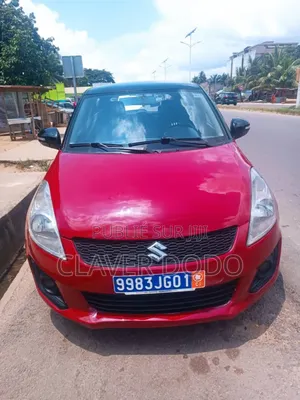 Photo - Suzuki Swift 2018 Rouge