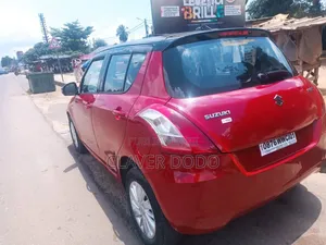 Suzuki Swift 2018 Rouge