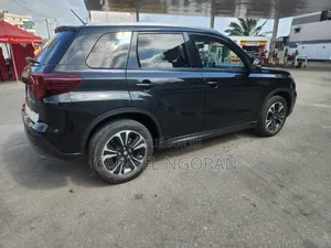 Suzuki Vitara 2023 Black