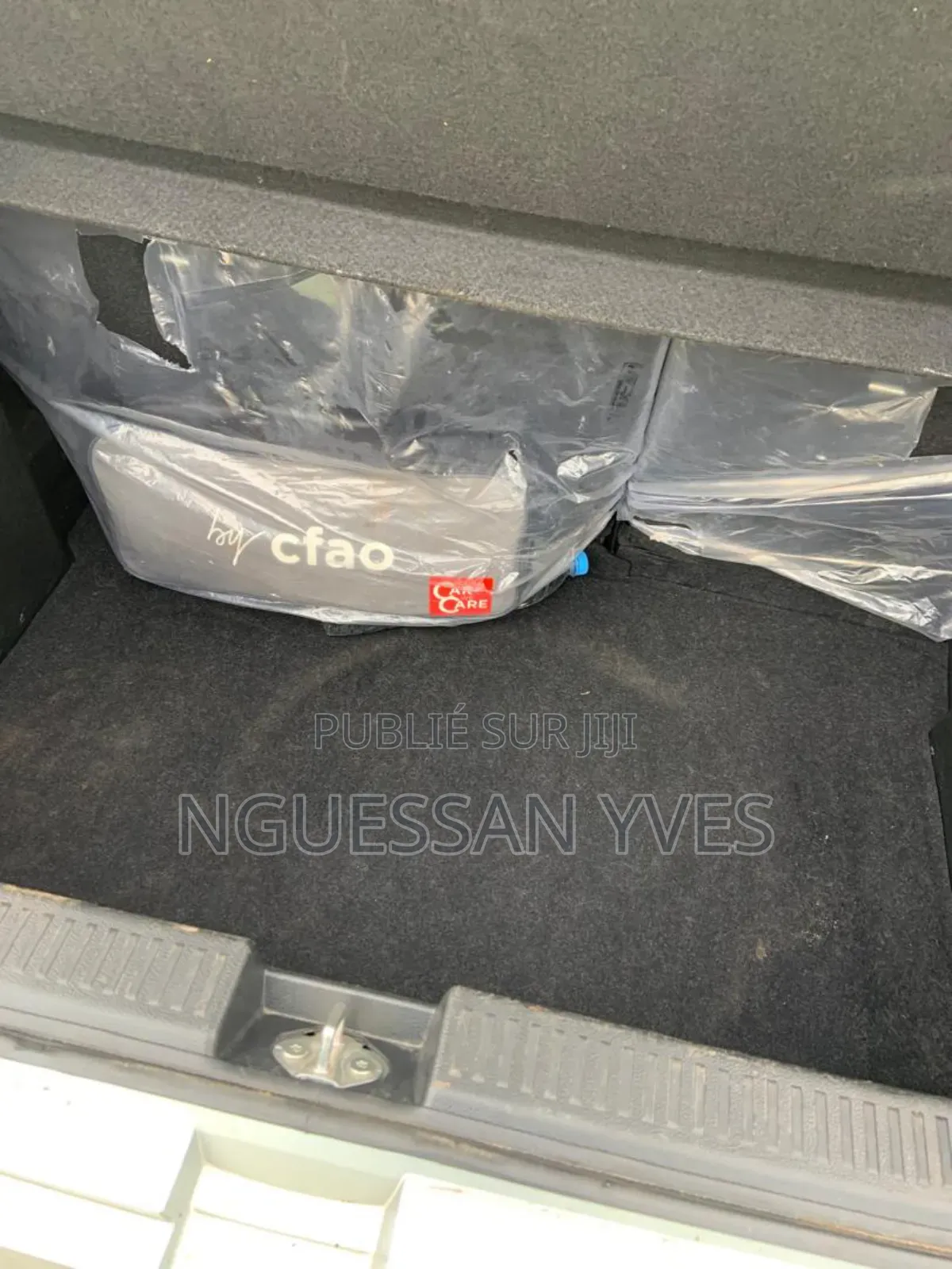 Toyota Starlet 2024 Gris