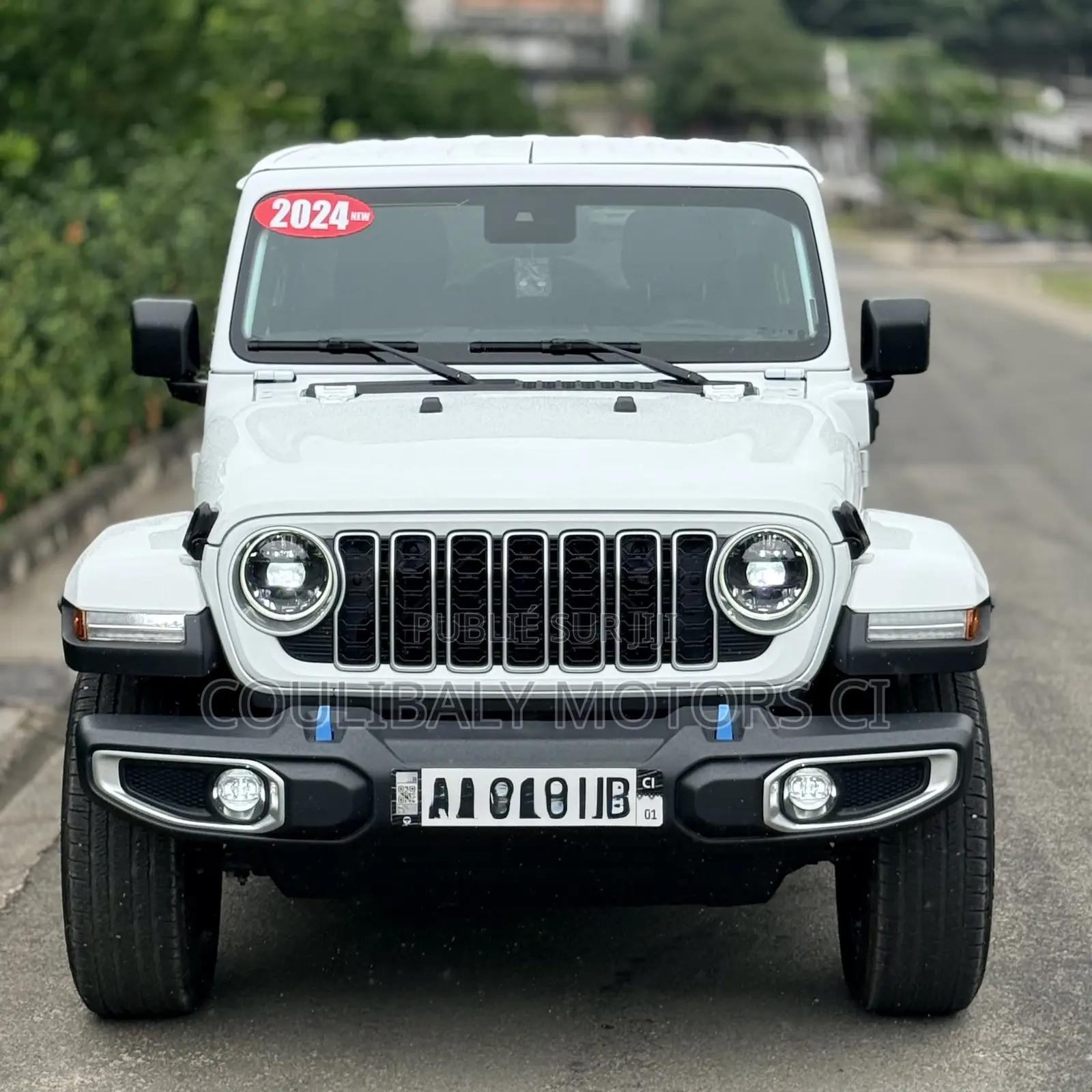 Jeep Wrangler Sahara 4 Door 4x4 2024 Blanc