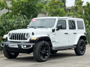 Jeep Wrangler Sahara 4 Door 4x4 2024 Blanc