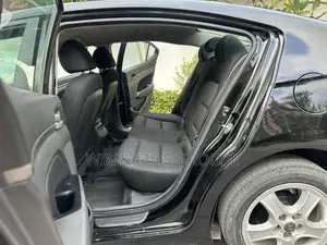 Hyundai Elantra 2018 Black