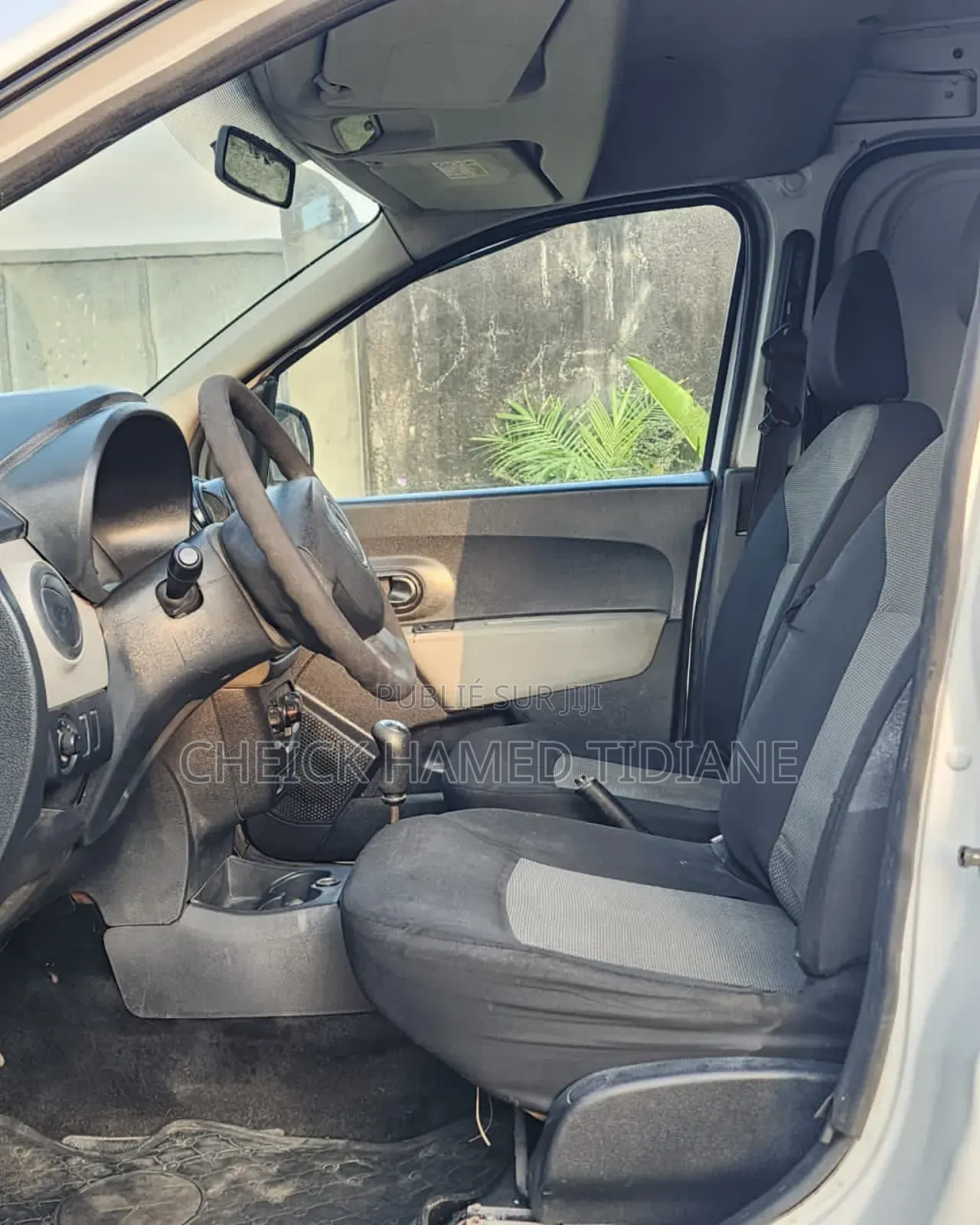 Dacia Dokker 2015 Gris