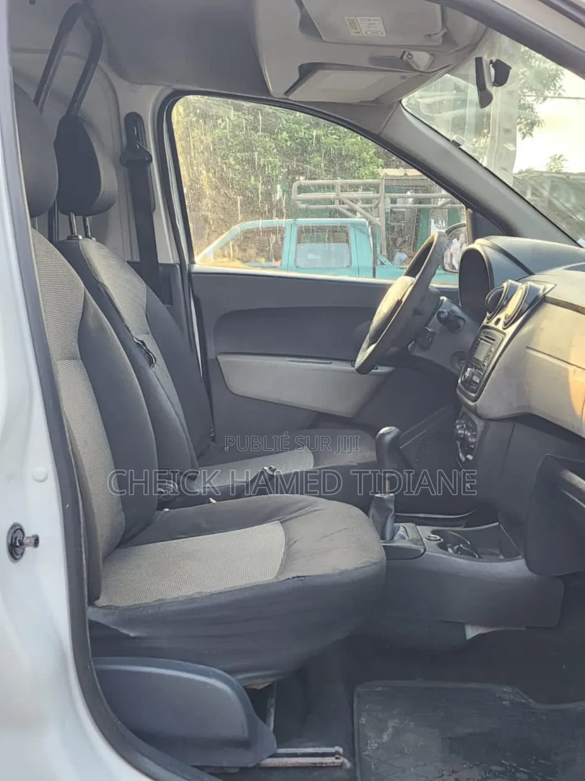 Dacia Dokker 2015 Gris