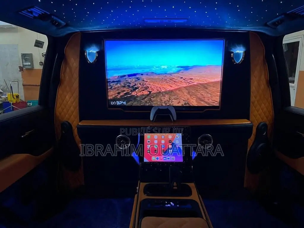 Toyota Corolla Cross Hybrid 2024 Gris