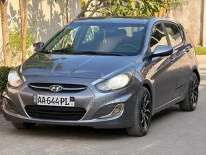 Hyundai Accent SE Sedan 2016 Gris