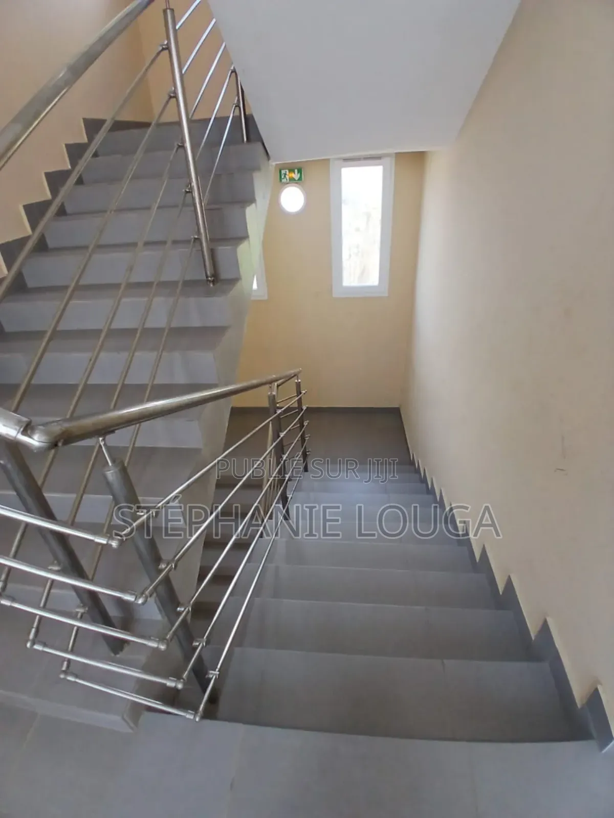 2chbre Appartement dans Mockeyville, Lycée, Grand-Bassam à Louer